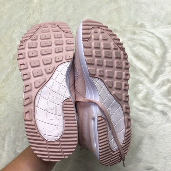 Nike Women's Air Max SYSTM Shoes 'Rose Pink' size 9.5 like new - Picture 5 of 5